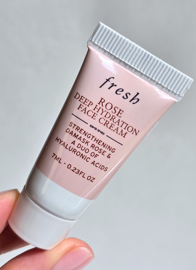 Глибоко зволожуючий крем для обличчя Fresh Rose Deep Hydration Face Cream 7 мл Глибоко зволожуючий крем для обличчя Fresh Rose Deep Hydration Face Cream 7 мл