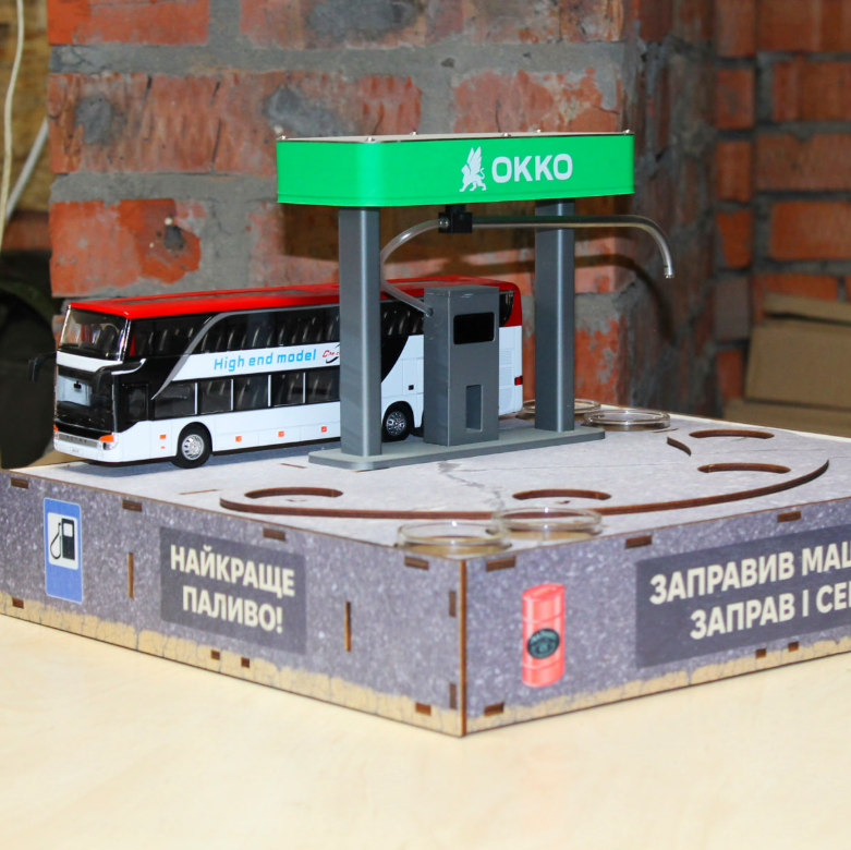 Автобус автоматичний наливатор на 7 шт чарок АЗС. Подарунок куму, брату, чоловіку чи на день народження - фото 1 - id-p2687702302