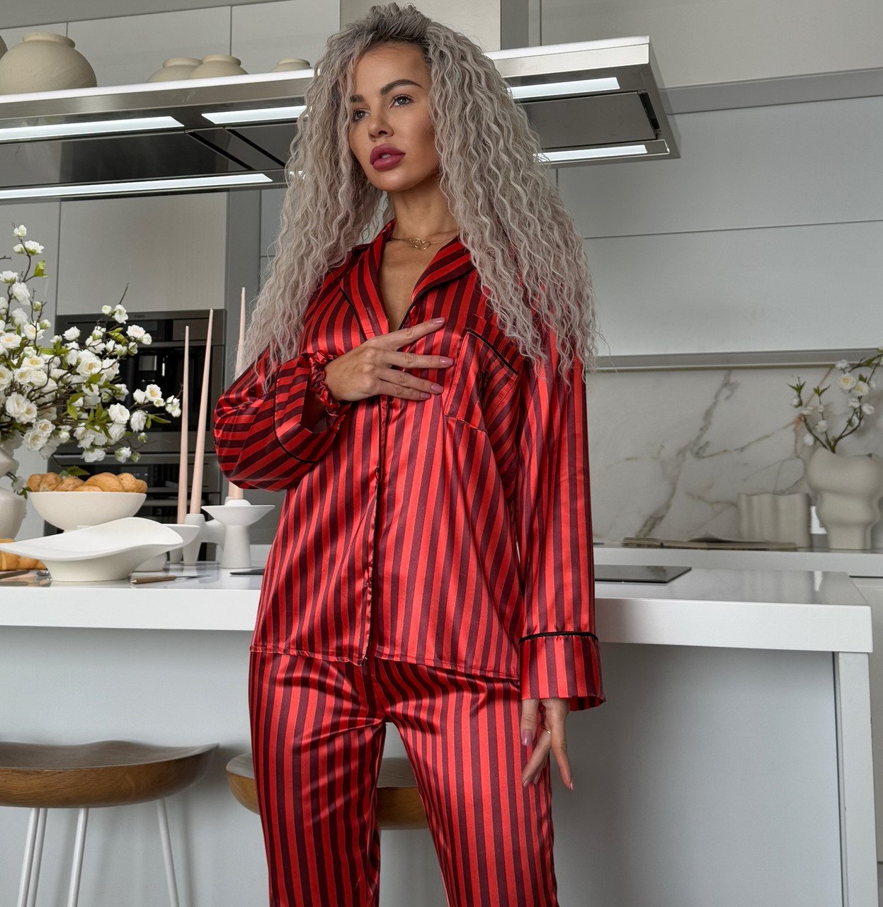 Жіноча піжама сатинова Вікторія Сікрет червона