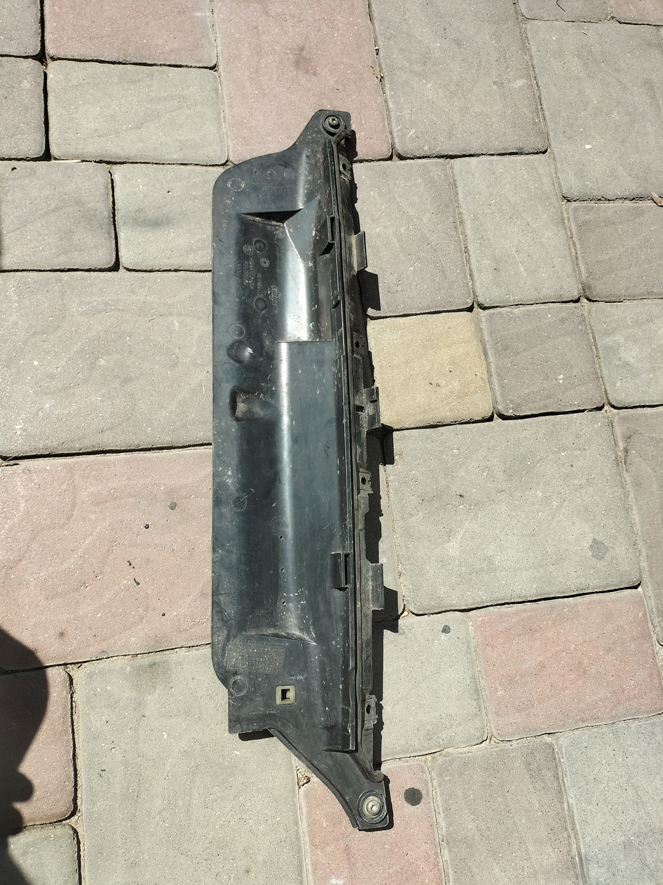 Накладка під двірники BMW E46 8362894