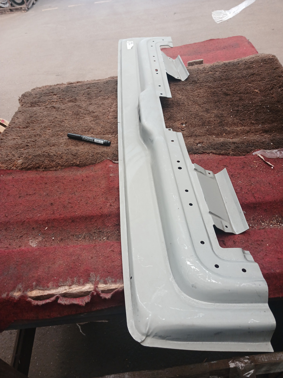 Низ кришки багажника фольцваген транспортер т5, фото 1