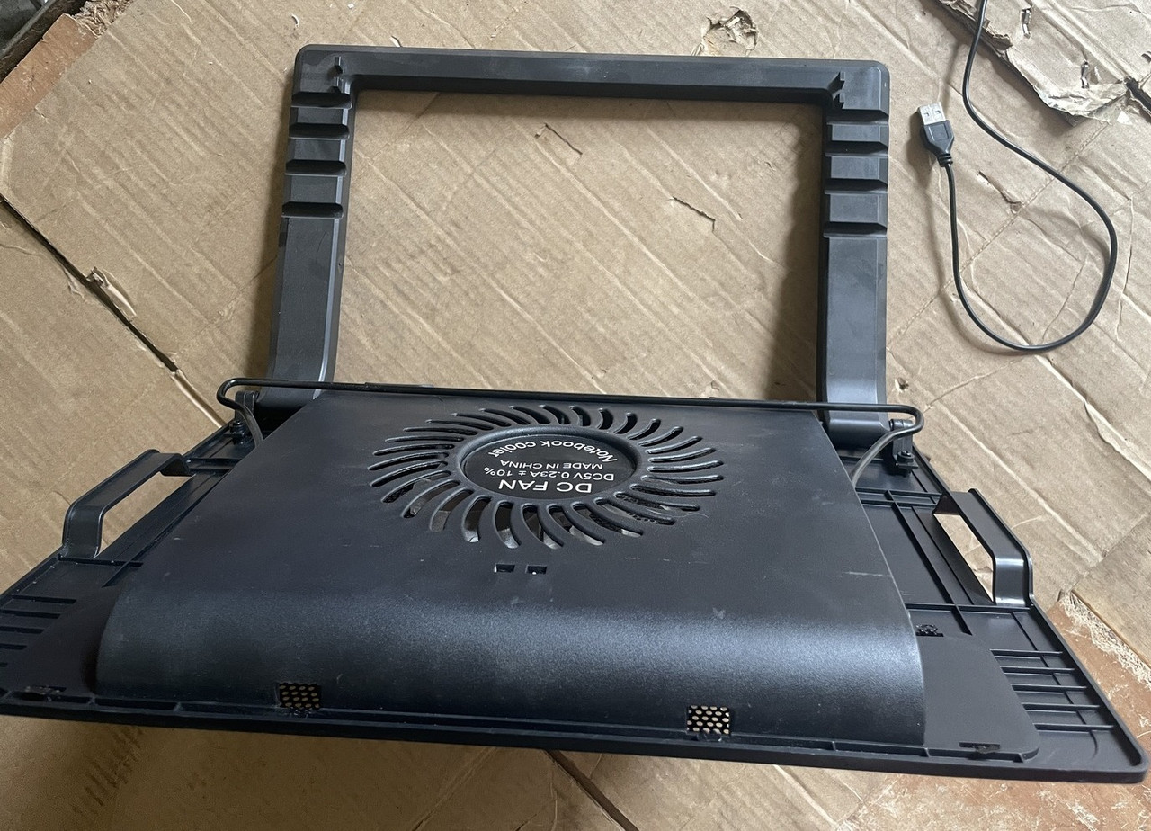 Охолоджувальна підставка для ноутбука із USB хабом, фото 1