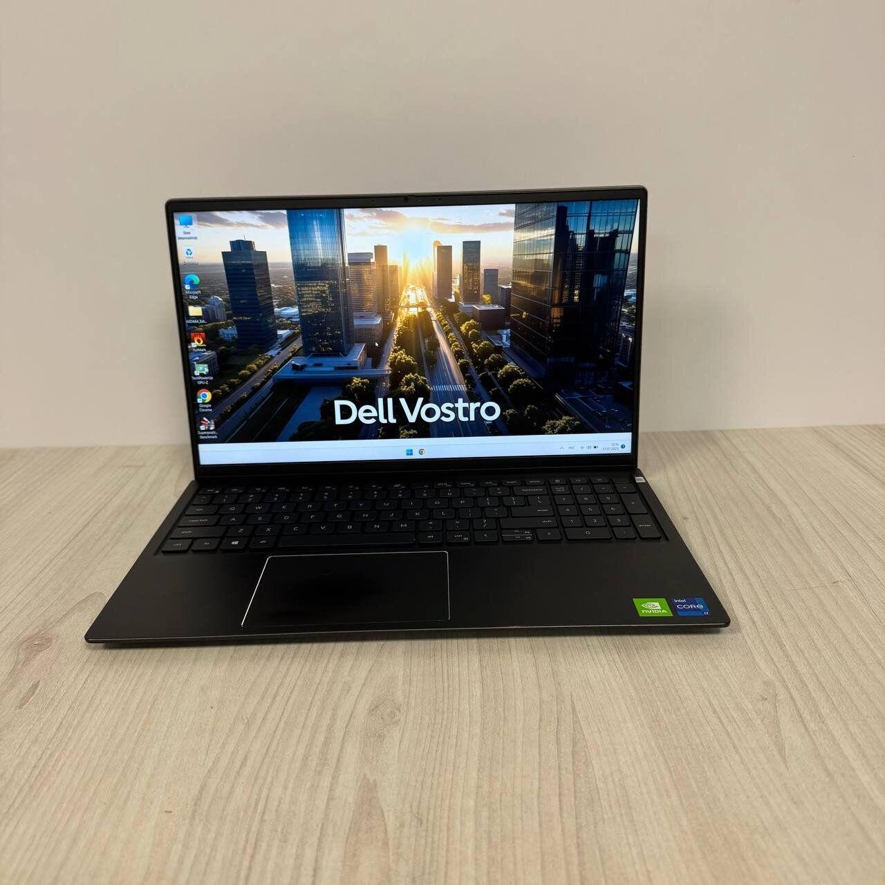 Б/в Ультрабук Б-клас Dell Vostro 5510 15.6" 1920x1080| i7-11370H| 16GB RAM| 512GB SSD NVMe| MX450 2GB