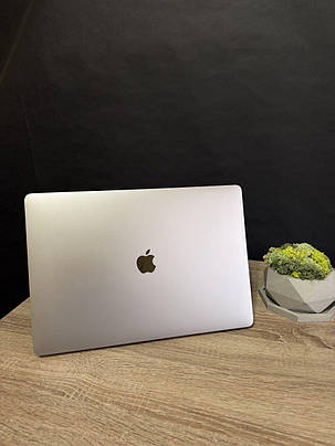 Б/в Ультрабук Apple MacBook Pro 16 16" 3072x1920| Core i7-9750H| 16 GB RAM| 512 GB SSD| UHD 630, фото 2