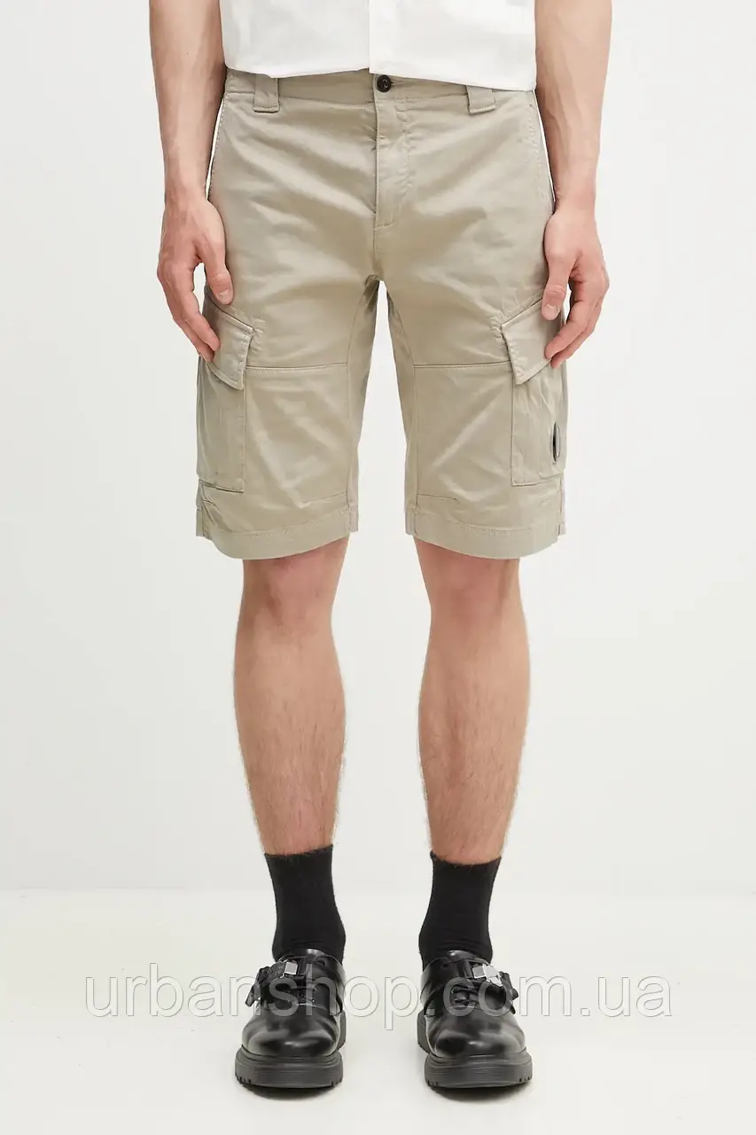 Urbanshop com ua Шорти C.P. Company чоловічі колір бежевий 18CMBE116A005694G РОЗМІРИ ЗАПИТУЙТЕ