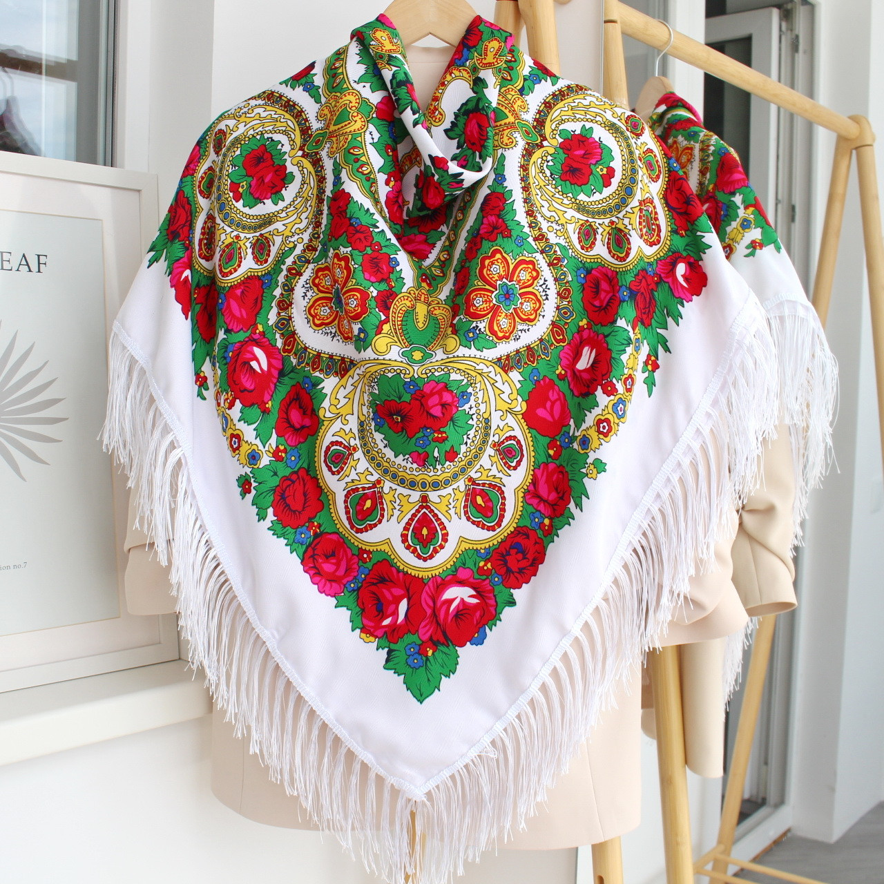 Хустка в народному стилі "Мавка" Біла 633004, фото 1