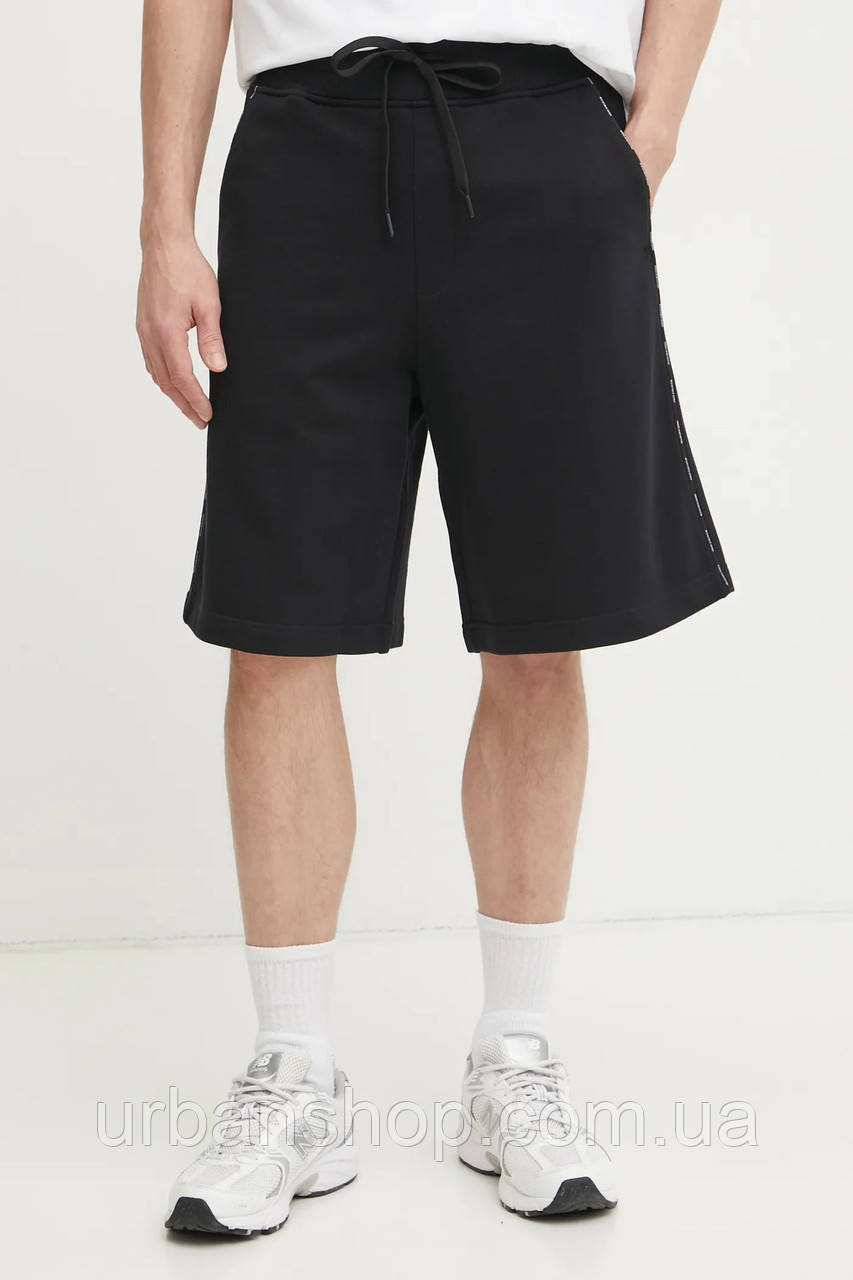 Urbanshop com ua Бавовняні шорти Versace Jeans Couture чоловічі колір чорний 78GAD3B1 F0010 РОЗМІРИ ЗАПИТУЙТЕ
