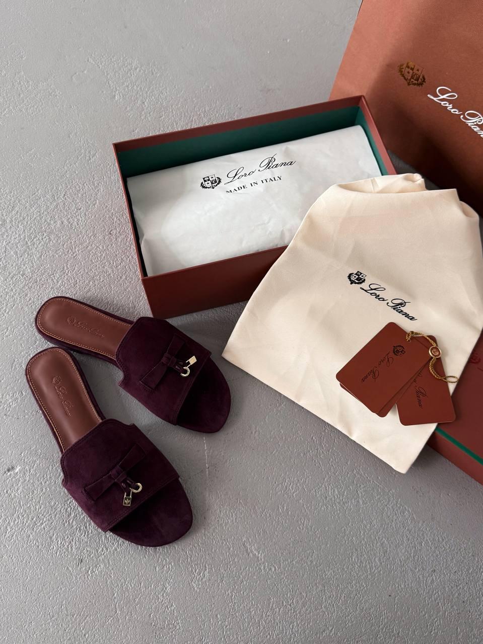 Бордові шльопанці жіночі Loro Piana Summer Charms Walk Sandals. Красиві літні шльопки жіночі Лоро Піана., фото 1