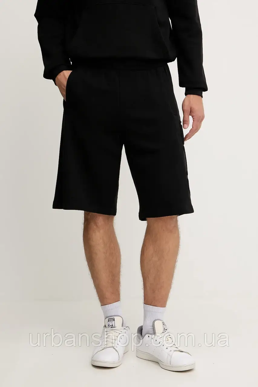 Urbanshop com ua Бавовняні шорти EA7 Emporio Armani колір чорний AF10432.7M000153 РОЗМІРИ ЗАПИТУЙТЕ