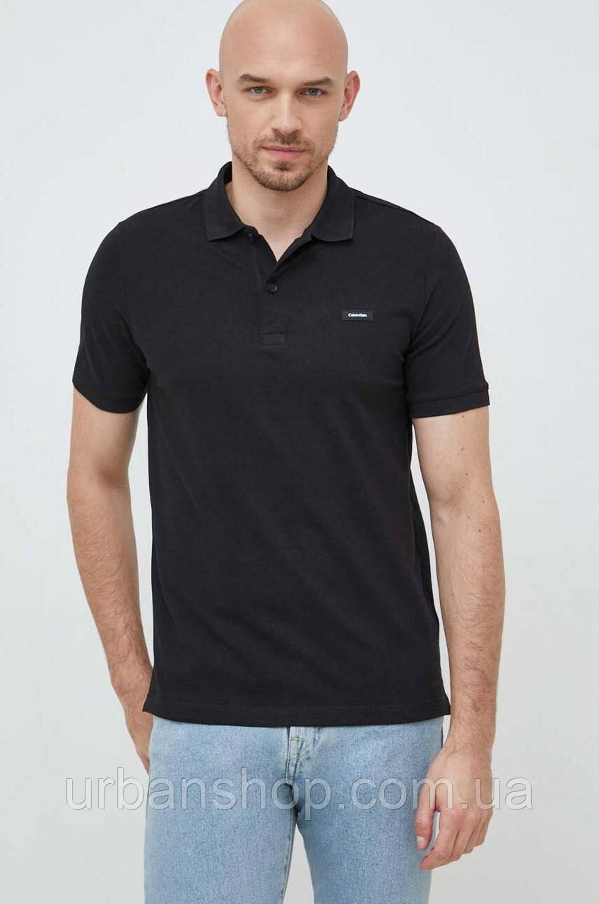 Urbanshop com ua Поло Calvin Klein чоловічий колір чорний однотонний РОЗМІРИ ЗАПИТУЙТЕ