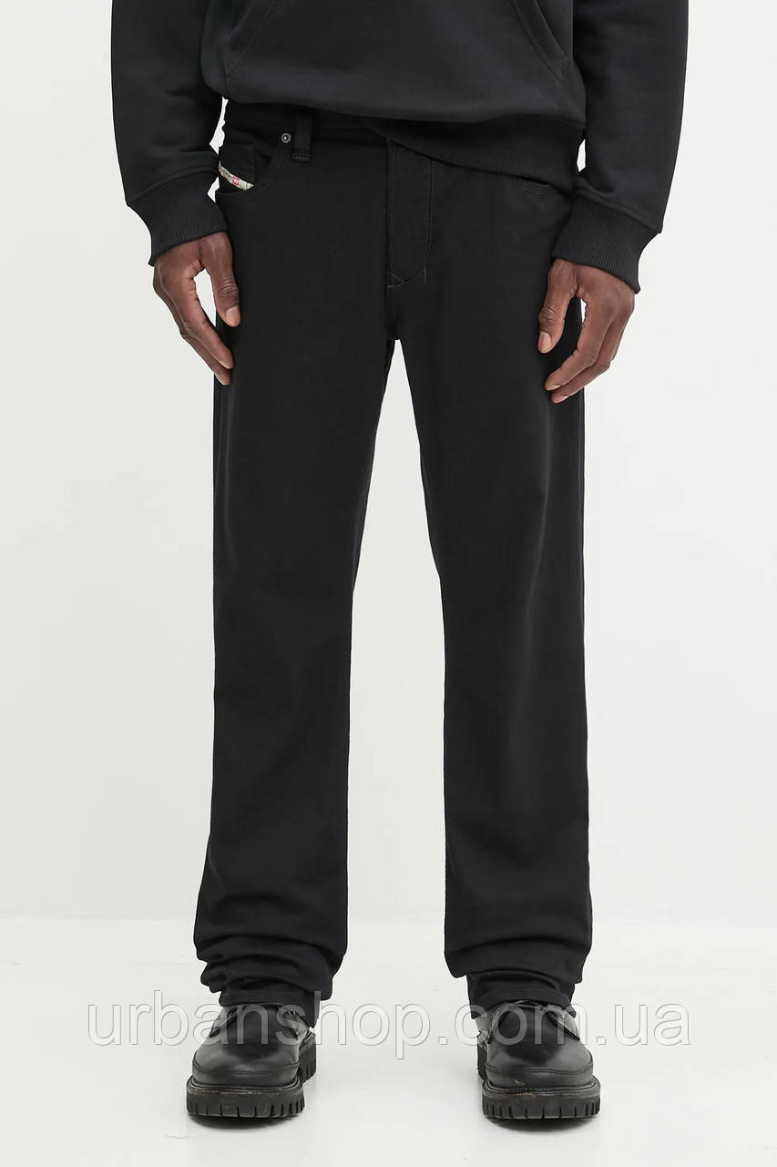 Urbanshop com ua Джинсі Diesel 1985 LARKEE L.34 00C06R.0688H РОЗМІРИ ЗАПІТУЙТЕ