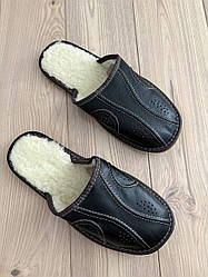 Домашні чоловічі капці із шкіри та овчини розміри від 40 до 46