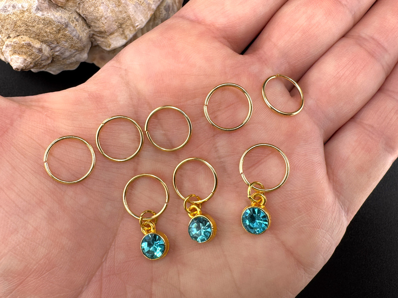 Пірсинг для волосся — Блакитні стрази та кільця золото, набір (8 шт.), фото 1