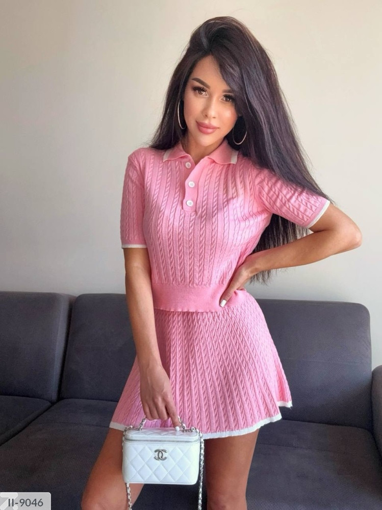 Костюм спідній жіночий стильний молодіжний красивий машинний в'язання топ і розкльошена спідниця з візерунком