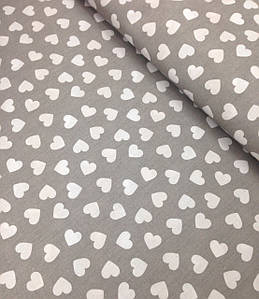 Бавовняна тканина польська серця білі на сірому (0177)