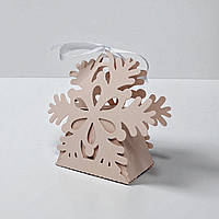 Коробка на 1 цукерку / бонбоньєрка новорічна "Сніжинка" (85х85х40мм.) ніжно-рожева