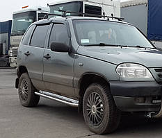 Бокові пороги Premium (2 шт., нерж) Ø60 для Chevrolet Niva 1998-2020 рр