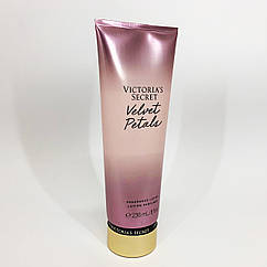 Лосьйон для тіла Victoria's Secret Velvet Petals 236 мл Original GV-87