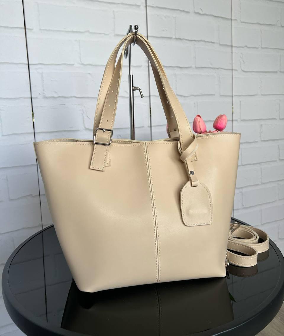 Велика жіноча сумка стильна шоппер міська на плече модна бежева екошкіра