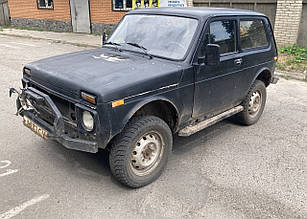 Нива ВАЗ 2121 автомобіль на газу