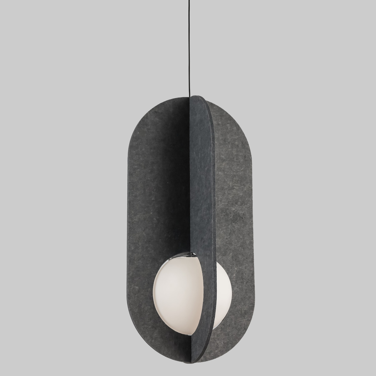 Дизайнерський підвіс-люстра із фетра в графітовому кольорі (805-188-1)