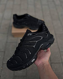 Чорні чоловічі кросівки у стилі TN