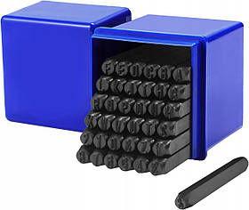 Набір із 36 штампів що містить літери AZ,цифри 0-9 та знак "&" Silver S12100