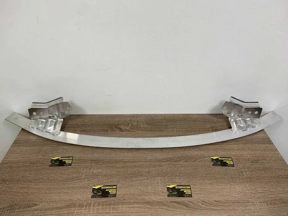 Підсилювач переднього бампера нижній Tesla Model 3 2017-2023, фото 1