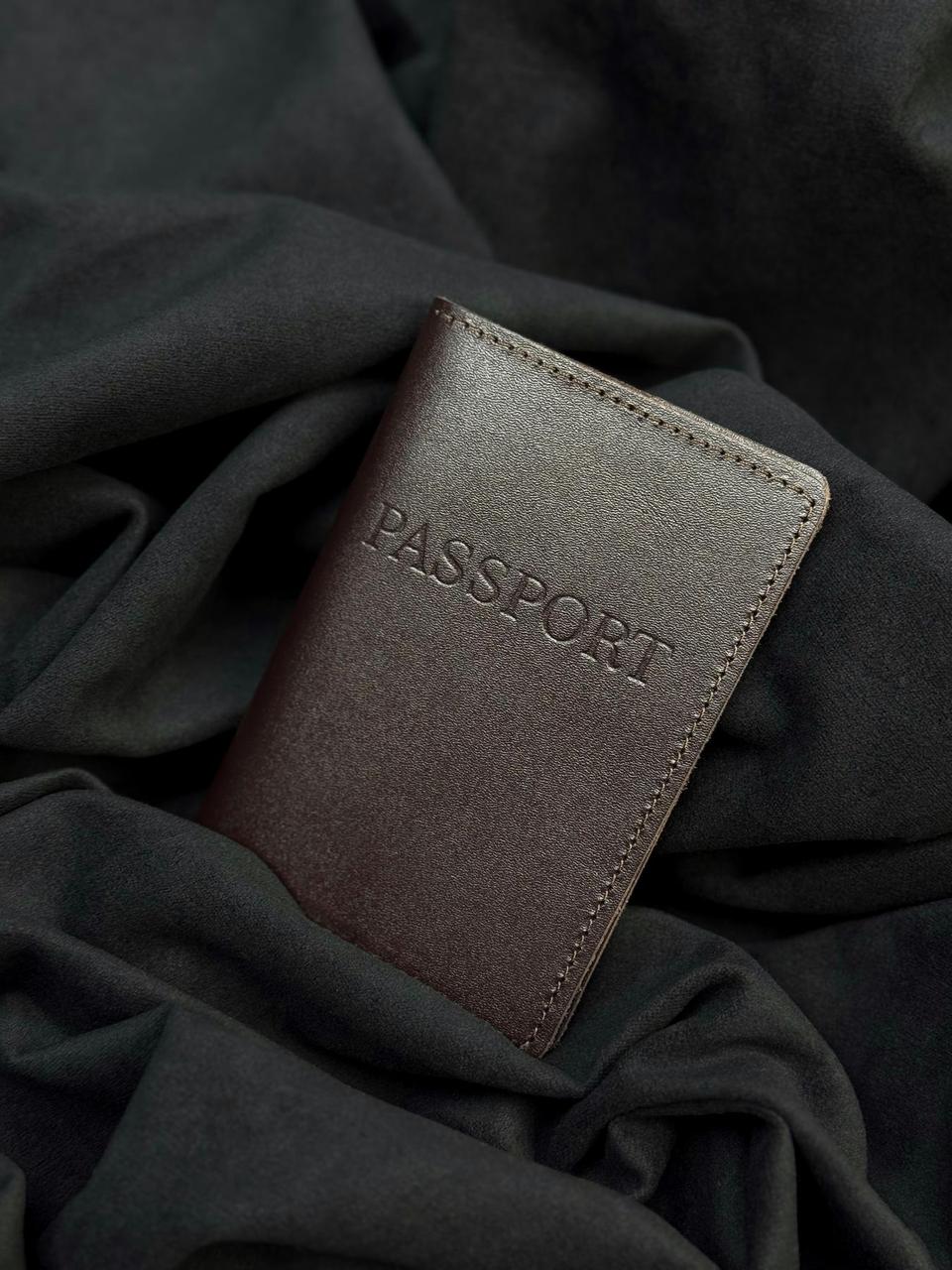 Обкладинка на паспорт із натуральної гладкої шкіри SR009 (коричневий), фото 1