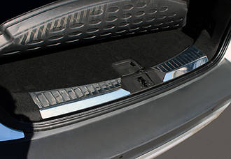 Накладка на задній бампер для Ford Kuga 2013-2016 внутрішня порога багажника Хром-нерж (TAN24)