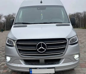 Накладка на передню решітку для Mercedes Sprinter 907 2019+ вузька 5шт (TAN24)