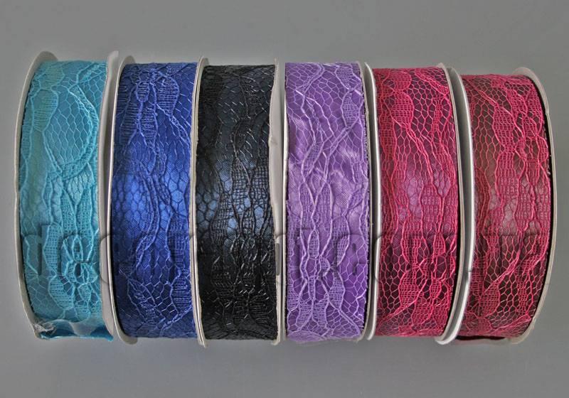 Атласна стрічка з мереживом 2,5 см/20ярд