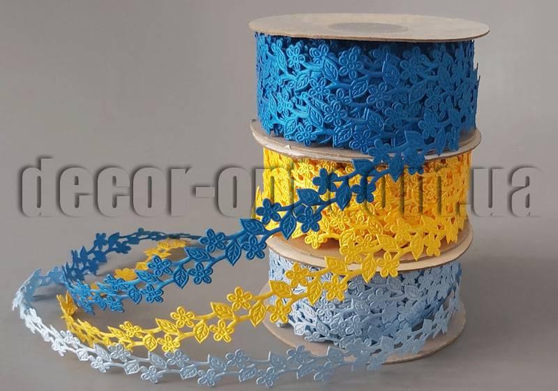 Атласні квіточки 2 см на котушці 20 м 137