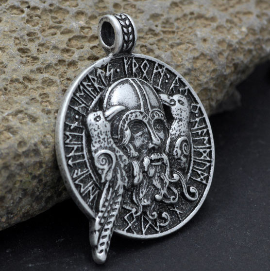 Кулон Два ворони