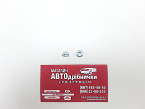 Гайка з фланцем оцинкована М4х0.7 4мм під кл8