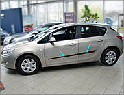 Молдинги на двері для Opel Astra J 5-дв. хетчбек 2009-2012