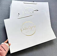 Пакет місткий з білим шнурком і лого розміром 40×30×12 см Крейдований ламінований матовий папір, фото 6