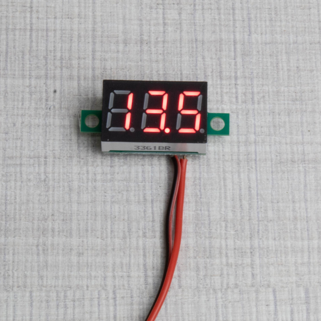 Вольтметр постійного струму LED 0,36" 4,5 - 30.0 В захист від переполюсування червоний