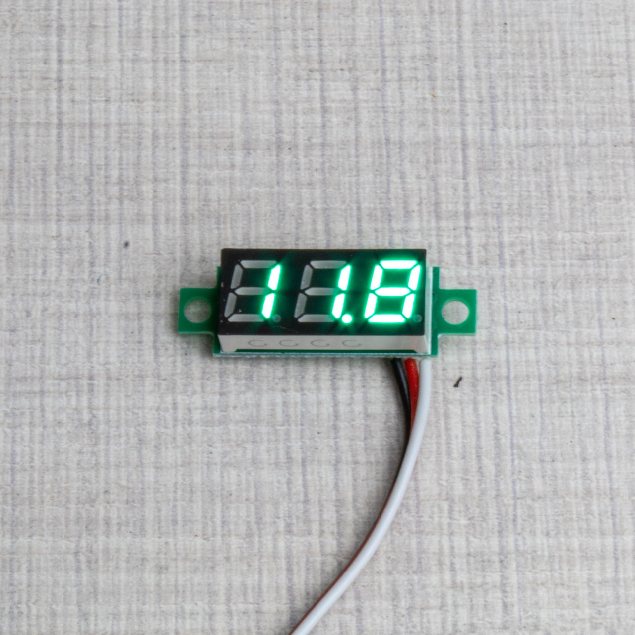 Вольтметр постійного струму LED 0,28" 0 - 30.0 В захист від переполюсування зелений