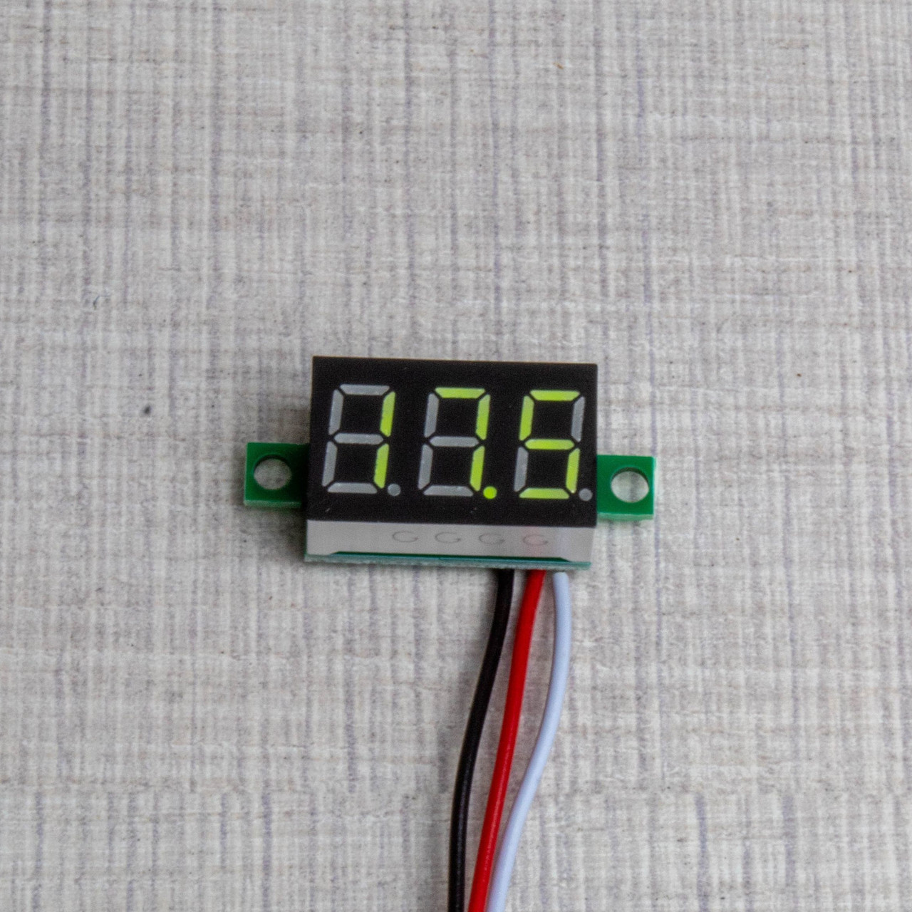 Вольтметр постійного струму LED 0,36" 0 - 30.0 В захист від переполюсування зелений