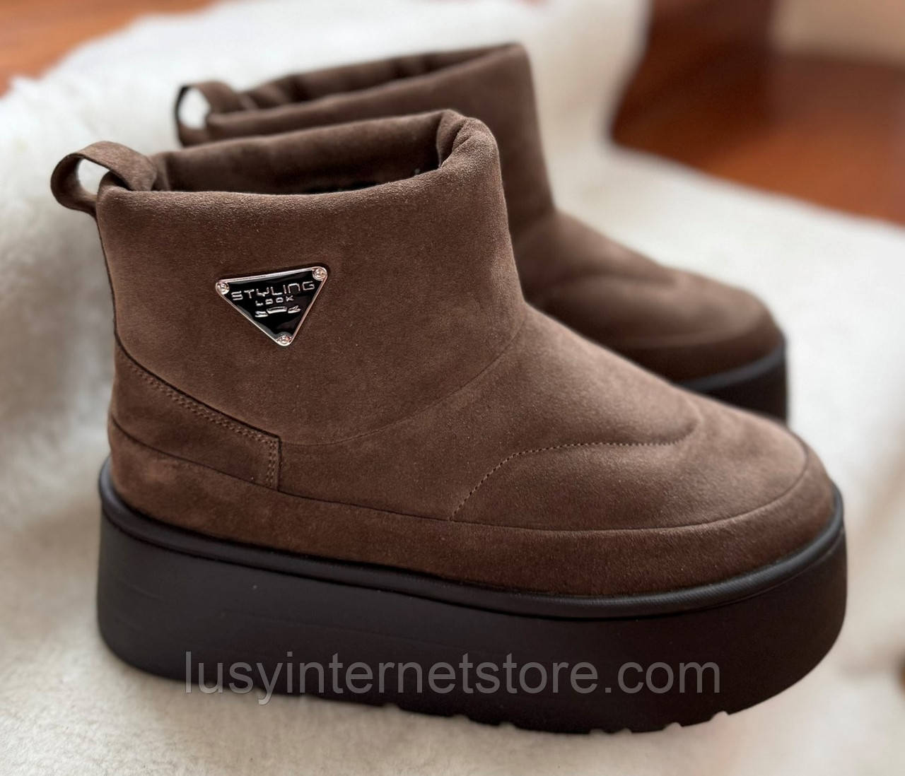 Уггі жіночі зимові замшеві від виробника модель КЛ25-207-2, фото 1