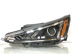 Фара галоген HYUNDAI ELANTRA 2019-2020 92101F3500 ліва