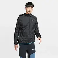 Urbanshop com ua Вітровка чоловіча Nike Essential Running Hooded Black (BV4870-010) РОЗМІРИ ЗАПИТУЙТЕ
