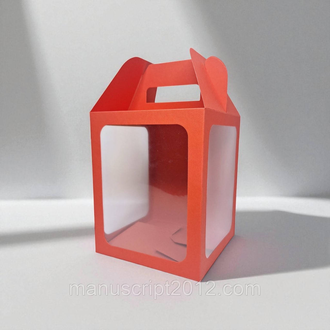 Коробки для паски, панетона, пряникового будиночка (165х165х200мм.) червона