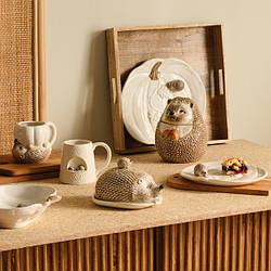 Осінні товари ( гарбузи, їжаки, грибочки )