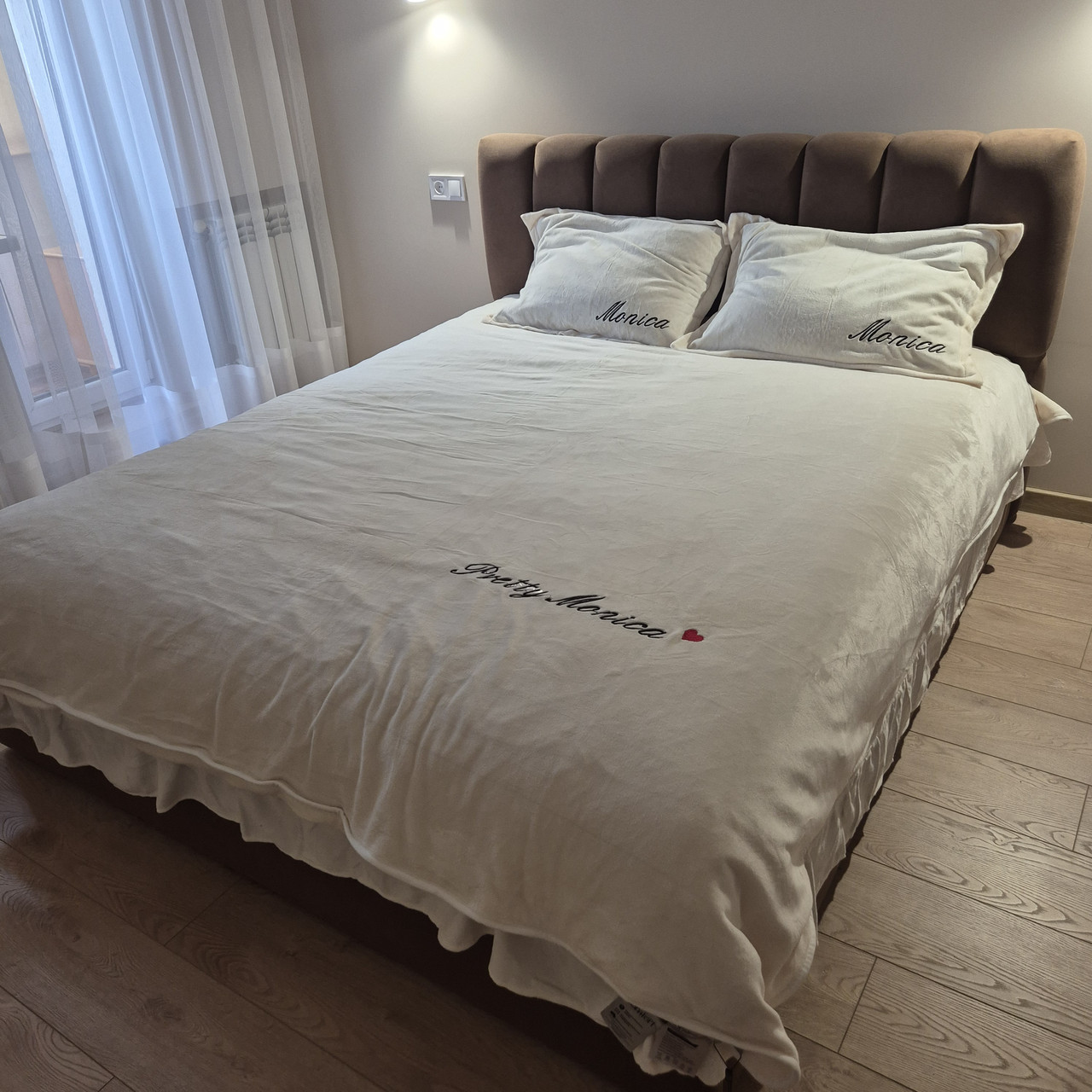 Велюрова постільна білизна Моніка Півтораспальний Світлий Бежевий