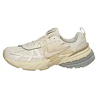 Urbanshop com ua Жіночі Кросівки Nike V2K Run "Pale Ivory" Hq1512-110 (Оригінал) РОЗМІРИ ЗАПИТУЙТЕ