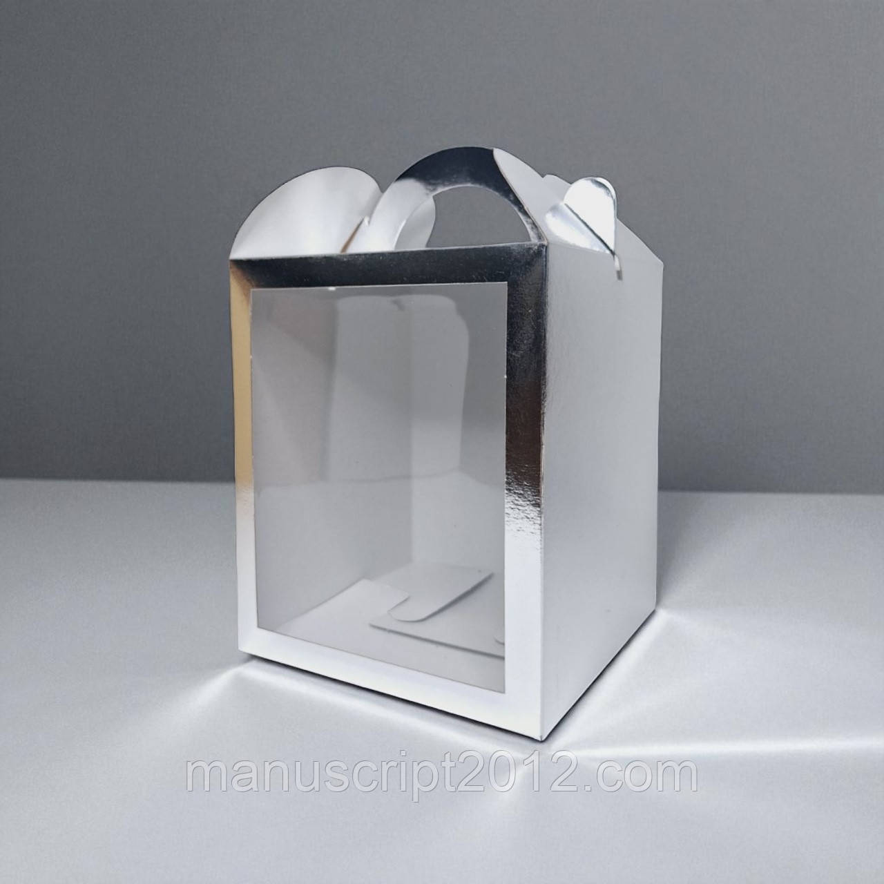 Коробки для паски, панетона, пряникового будиночка, подарунка (160х160х190мм.) срібна