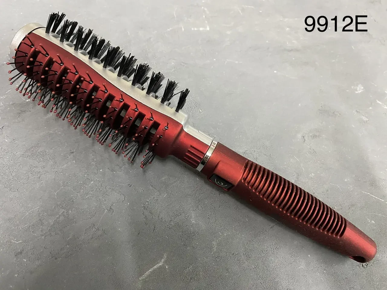 Щітка кругла SALON, фото 1