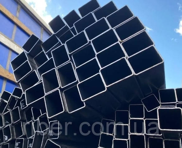 Труба профільна 60х30х1,8 мм